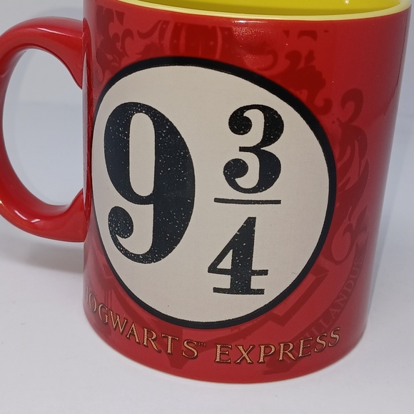 Harry Potter Mug - Picture 4 of 5
